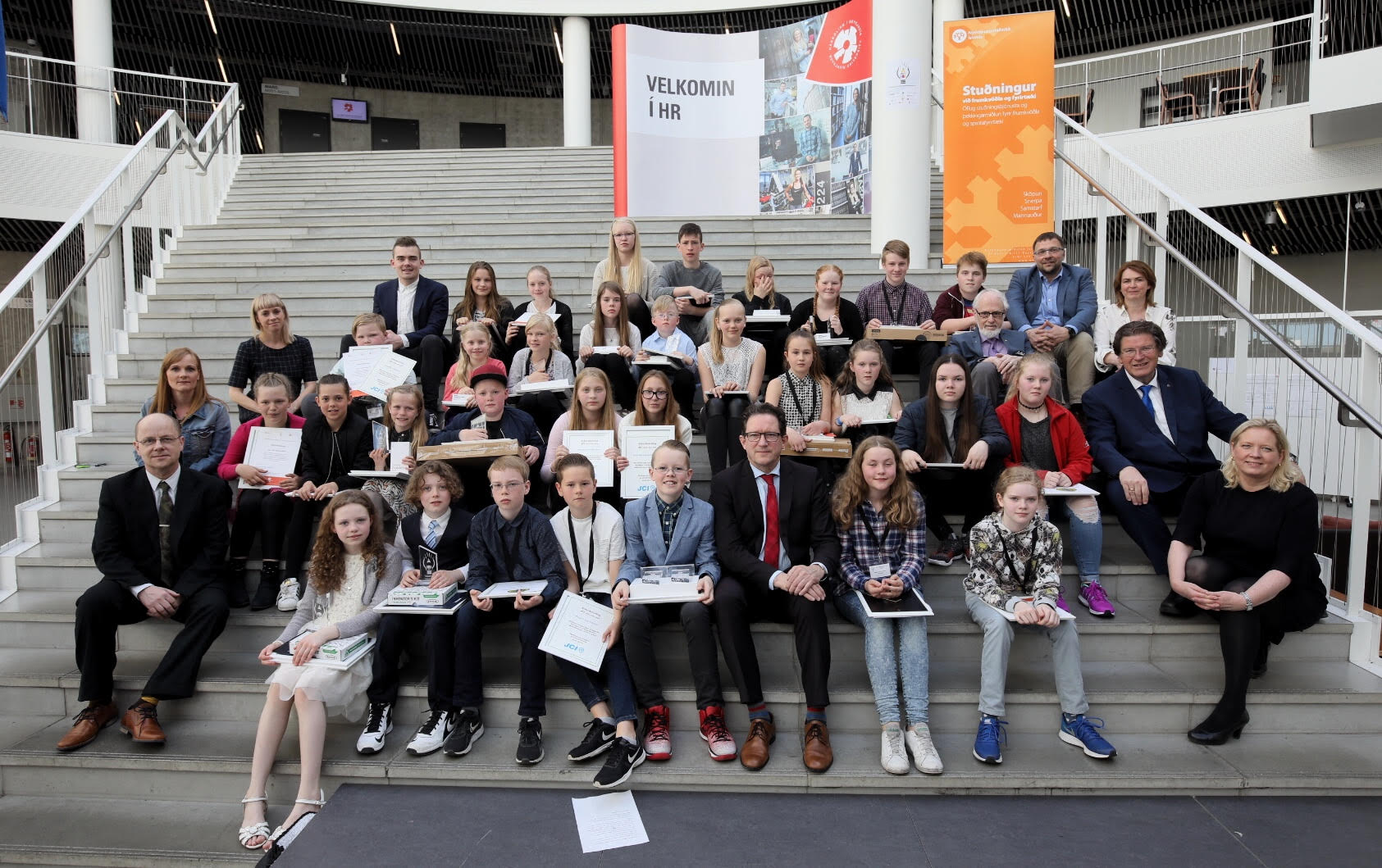 Verðlaunahafar Nýsköpunarkeppni grunnskólanna 2017