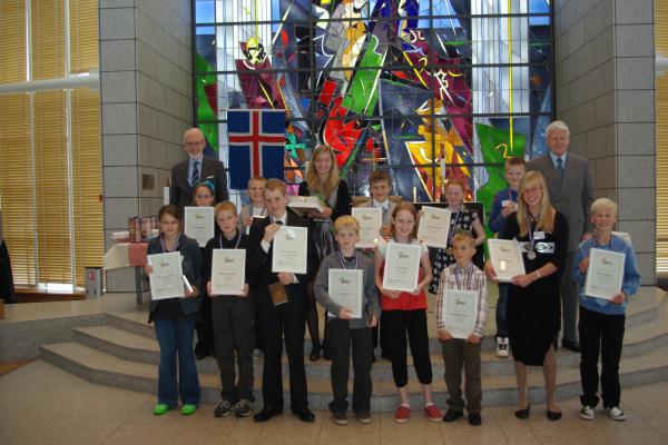 Verðlaunahafar Nýsköpunarkeppni grunnskólanna 2009