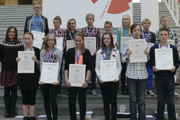 Verðlaunahafar Nýsköpunarkeppni grunnskólanna 2012